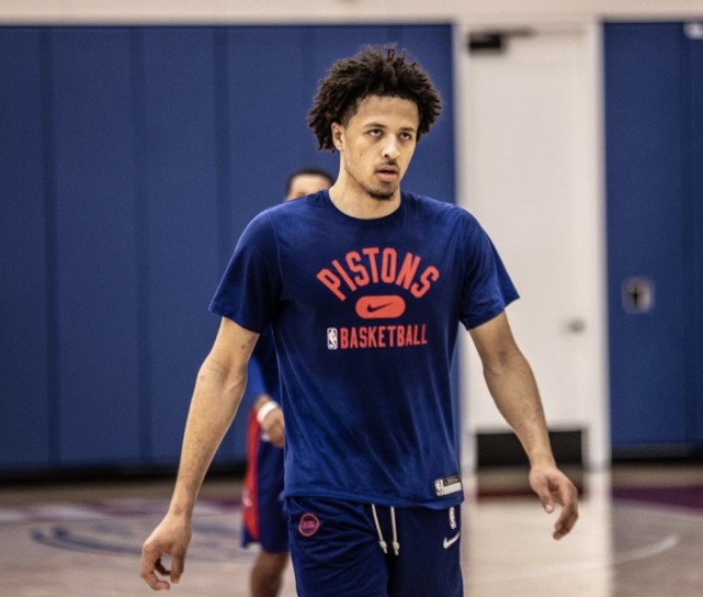 并在防守时 并在防守时