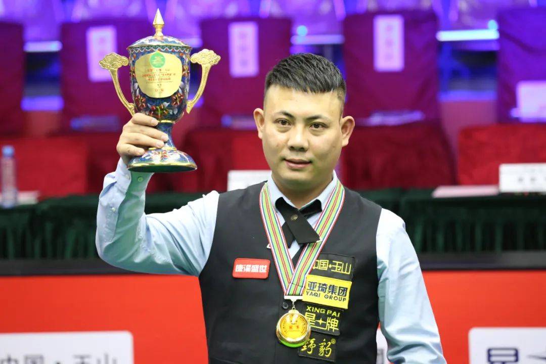 骆建佑面对 骆建佑面对