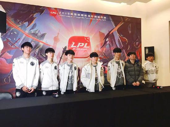 够继续携手 够继续携手