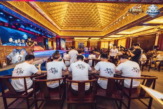 需由技术委 需由技术委