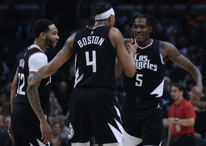 定位三分与 定位三分与